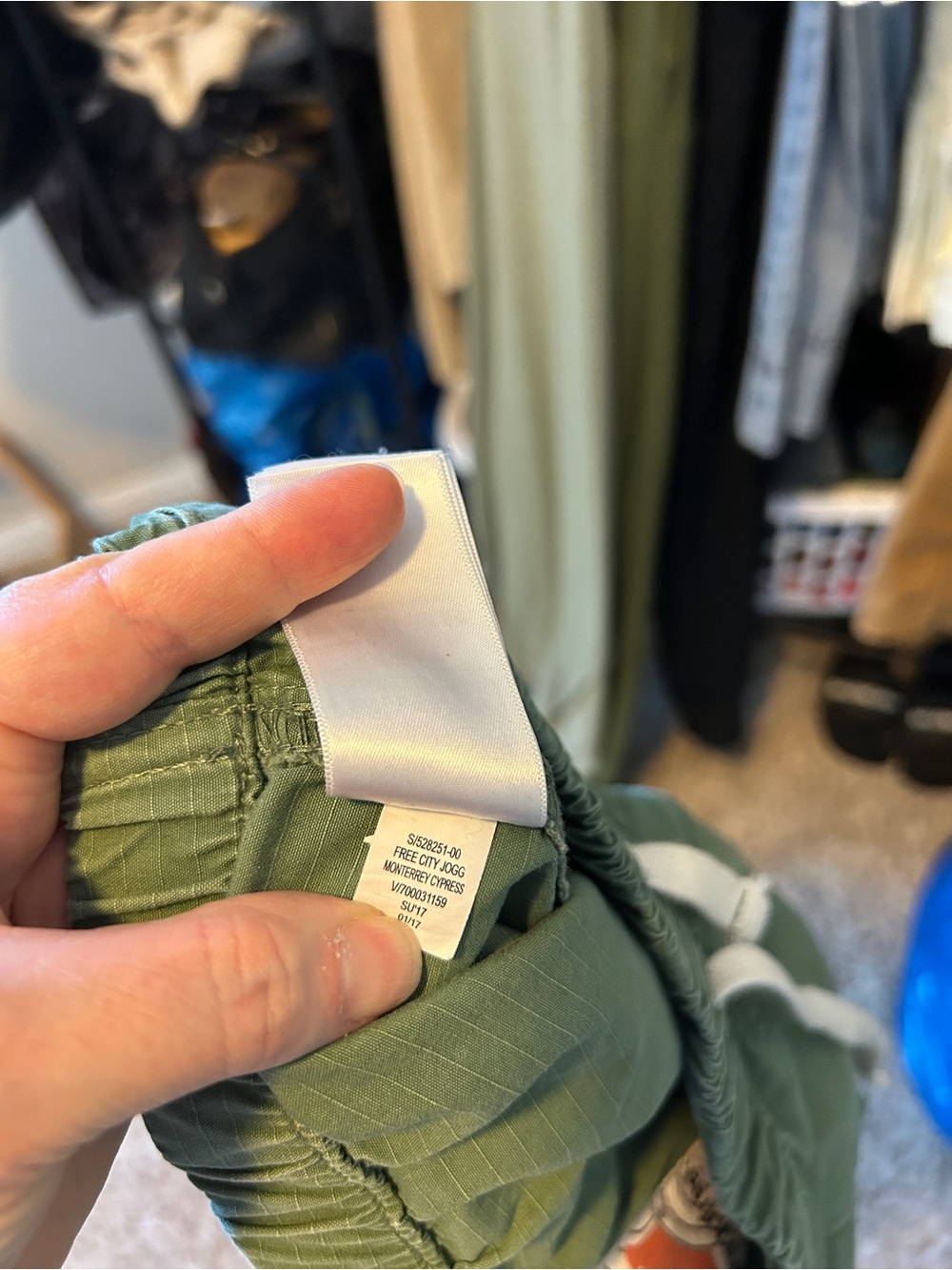 GAP x FreeCity Collab Let’s Go Free Army Green Cargo Pants Drawstring Size XS - Picture 8 of 8